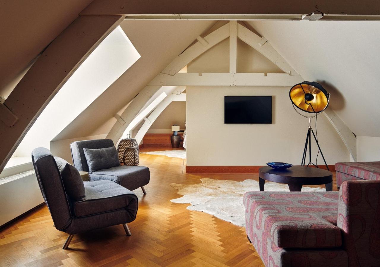 Loft Suite,926417458:JPEG